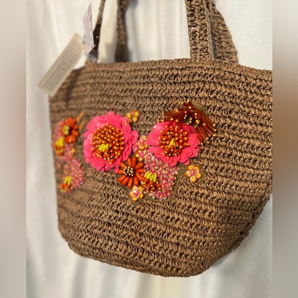 💛🩷 Viral Made In India-Handcrafted
floral beaded woven Tote bag 💛🩷NWT - Picture 5 of 11